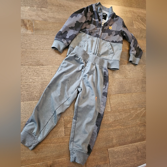 3/$30 - Toddler Hurley set jacket pants - Picture 1 of 3